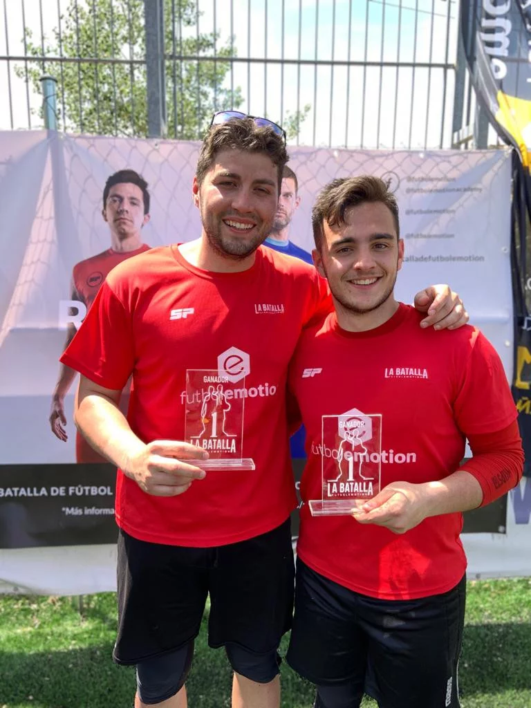 post card Ivan Zarza- Juan Antonio Ballon - Ganadores Por.Par_. Juvenil-senior.webp
